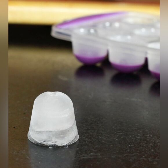 NWT Cook's Kitchen Red Ice Cube Tray - 21 Small Dome Ice Cubes or Snacks - Picture 3 of 9